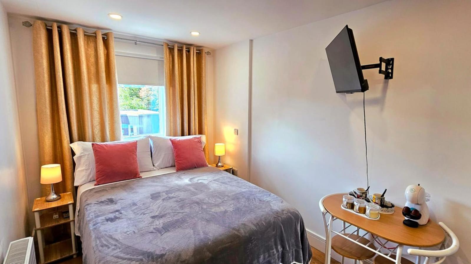 Claire Double Room London Ngoại thất bức ảnh